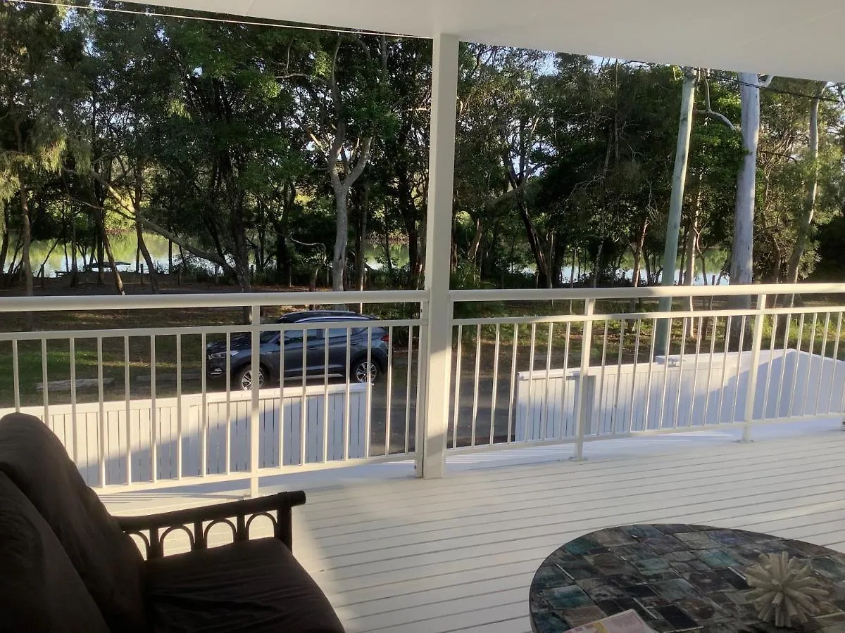 Raes By The River Noosa Heads 0*,